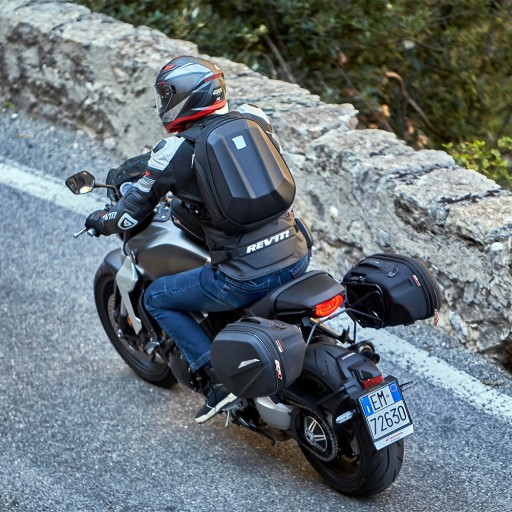 22-ЛИТОВЫЙ МОТОЦИКЛОВЫЙ РЮКЗАК GIVI ST606 ИЗ ТЕРМОФОРМОВКИ