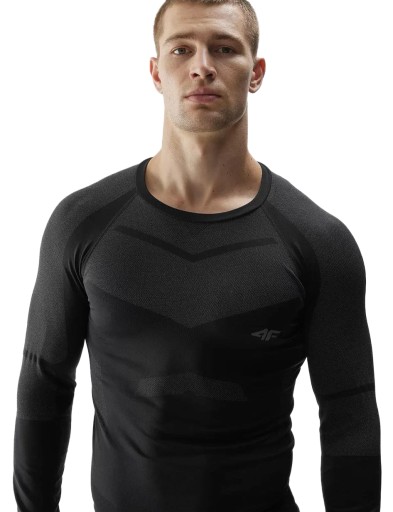МУЖСКОЕ ТЕРМОАКТИВНОЕ БЕЛЬЕ 4F SKIN 4F ЛЫЖНЫЙ ТРЕККИНГ