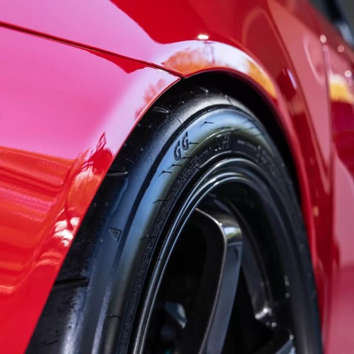 MEGUIARS HYBRID CERAMIC TIRE SHINE 473мл - керамика