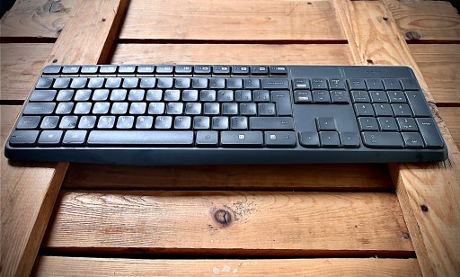 БЕСПРОВОДНАЯ клавиатура LOGITECH