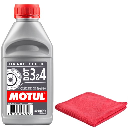Универсальная всесезонная тормозная жидкость Motul DOT3 & DOT4, 0,5 л