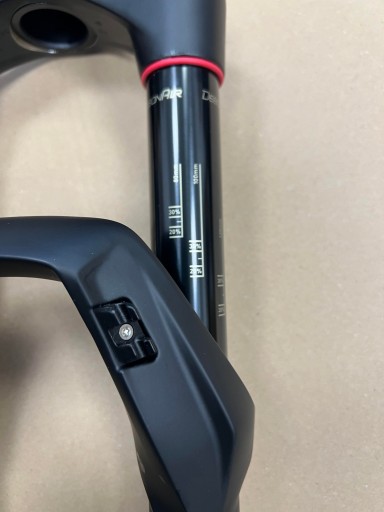 Амортизатор Rock Shox Sektor RL Debon Air 27.5 130