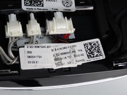 Skoda Octavia IV 5E3 19 - мультикожаный руль