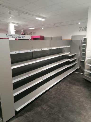 Металлические ПОЛКИ МАГАЗИНСКИЕ Металлическая ПОЛКА МАГАЗИНСКАЯ, двусторонняя стенка