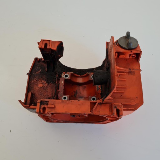 HUSQVARNA 240 RBD KARTER OBUDOWA SILNIKA ZBIORNIK KORPUS