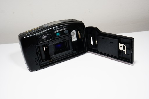 Аналоговая ретро-камера Samsung AF Zoom 1050