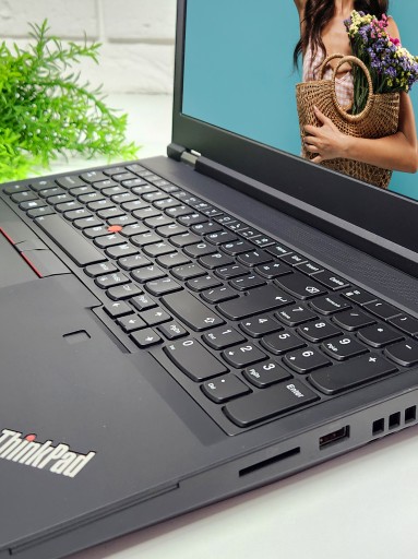 Laptop Lenovo 15 Workstation ThinkPad P15 g1 i7 64GB RAM SSD 512GB RTX 3000