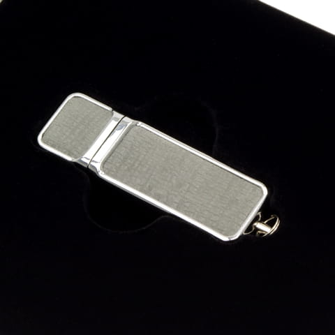 Флешка 32 ГБ USB 3.2 — PZU32B/I