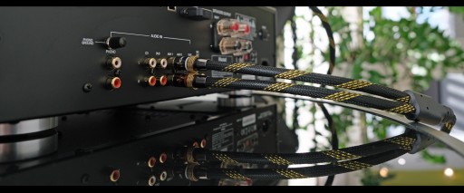 Кабель AUX mini Jack 2RCA-3,5 Cinch Cross-Tech 3м