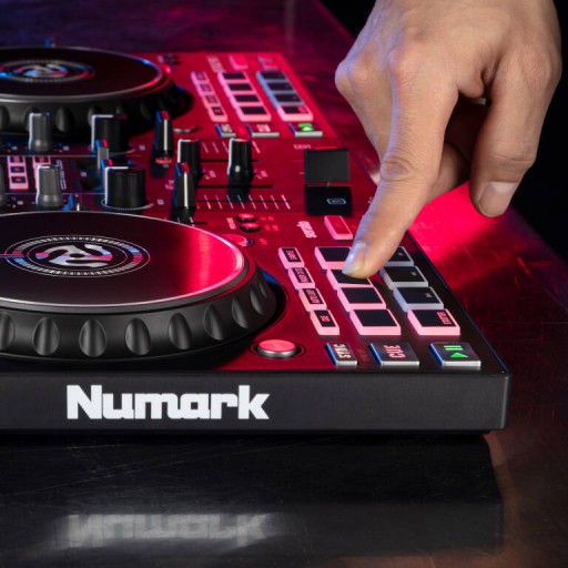 NUMARK MIXTRACK PLATINUM FX DJ КОНСОЛЬНЫЙ КОНТРОЛЛЕР ПРОГРАММНОЕ ОБЕСПЕЧЕНИЕ МИКШЕРА