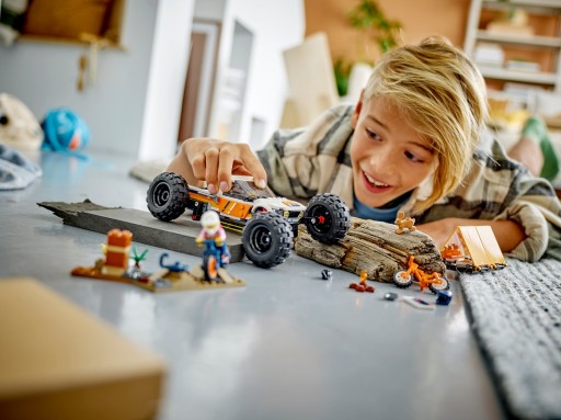 LEGO City Adventures на внедорожнике 4x4 60387 лего-кирпичиков