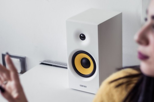 Колонки Edifier R1080BT 2.0 (белые)
