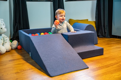KiddyMoon PPZP-KW30D-112 Игровая площадка из пенопласта СУХОЙ БАССЕЙН 200 ШАРИКОВ