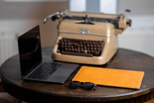 Etui Baltan na laptopa Macbook Slevve MAC14 PRO brąz skóra naturalna