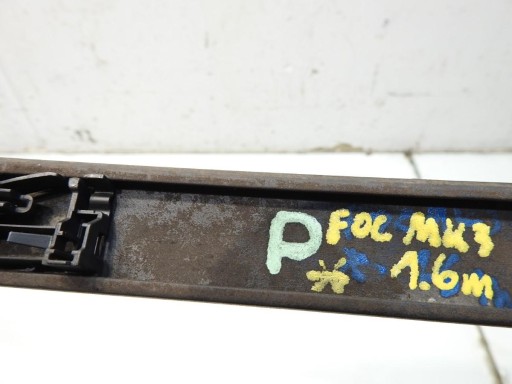 НАКЛАДКА КРЫШИ СПРАВА, FORD FOCUS MK3