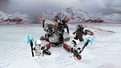 LEGO STAR WARS 75197 Боевой набор «Штурмовик Первого ордена»