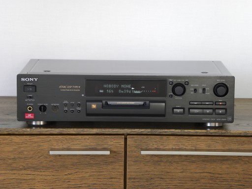 SONY MDS-JB930 QS черный — минидиск — модель высокого класса QS