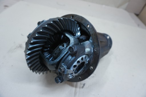 LAND CRUISER 70 LJ70 ДИФФЕРЕН ОСЕЙ ПЕРЕДНЯЯ ГОЛОВКА 39/8 4.875 2.4 TD 89r