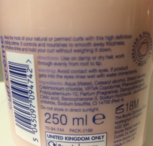 BOOTS ESSENTIALS CURL CREME 250ML
