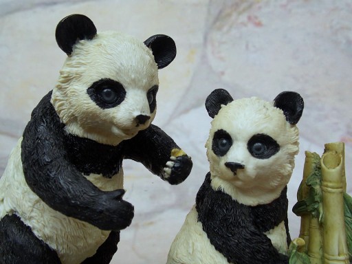 PANDA 1986 — СТАРАЯ ФИГУРКА из коллекции «The Juliana Collection»