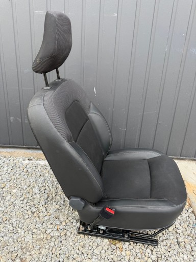 RENAULT EXPRESS II переднее левое сиденье водителя Европа ORG
