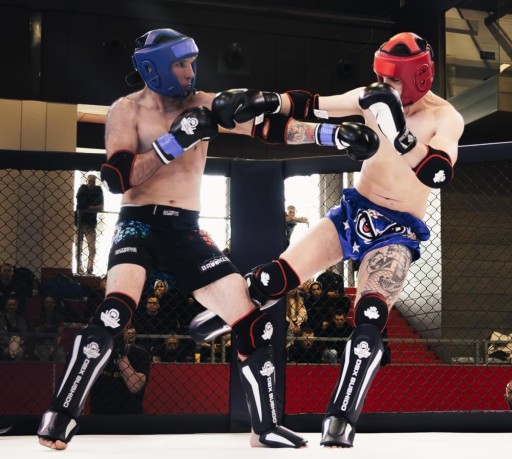 ЭЛАСТИЧНЫЕ НАКОЛЕННИКИ С ЗАЩИТНЫМ СЛОЕМ DBX BUSHIDO L