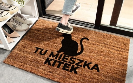 ДВЕРНОЙ КОВрик 40x60 ЗДЕСЬ ЖИВЕТ КИТЕК Выкройки