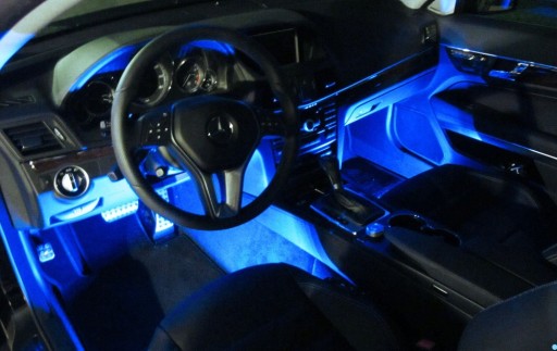 Светодиодная лента RGB с дистанционным управлением подсветкой автомобиля