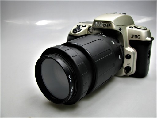 КАМЕРА NIKON F60 – КОРПУС