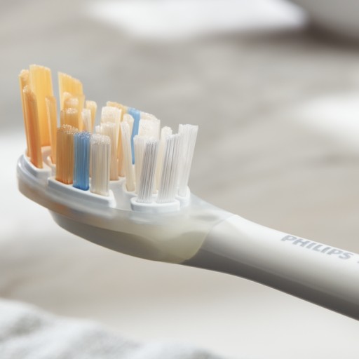 Звуковая зубная щетка Philips Sonicare HX9992/31