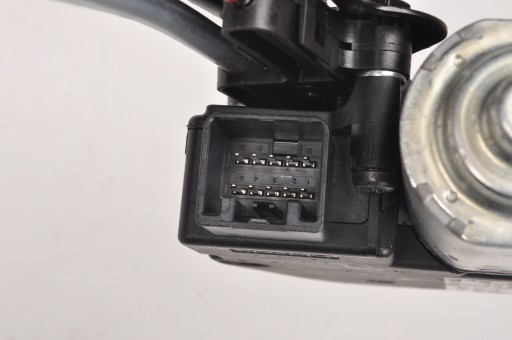 ПРИВОД МЕХАНИЗМА ЗАМКА FOCUS MK2 1716533A
