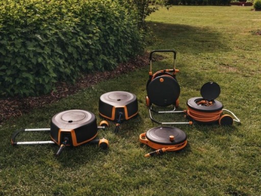 Fiskars Bęben z wężem XL, Zestaw do podlewania, Całkowity zasięg: 25 m