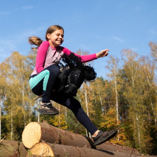 HOBBY HORSE SKIPPI A3 KOŃ NA KIJU CZARNY + KANTAR