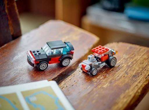 LEGO CREATOR 31146 ГРУЗОВИК И ВЕРТОЛЕТ НА ПЛАТФОРМЕ