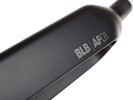 Карбоновая гусеничная вилка BLB 1 1/8 28, матовый черный