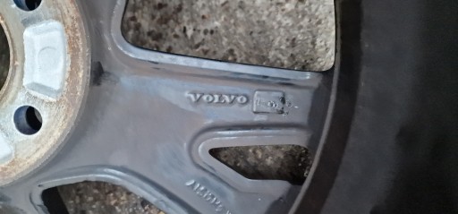 Volvo v60 s60 II felga 18 cali R-design R