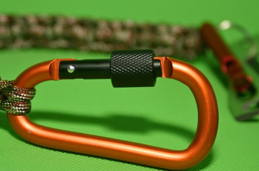 Поводок паракордовый Fire Starter xxl со свистком 12х1,7см