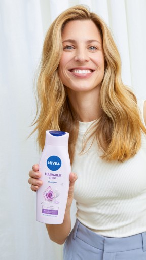 NIVEA HAIRMILK SHINE Шампунь для волос - питание и увлажнение 400мл