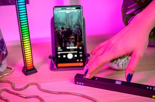 Эквалайзер RGB Redleaf 32LED 3d - черный