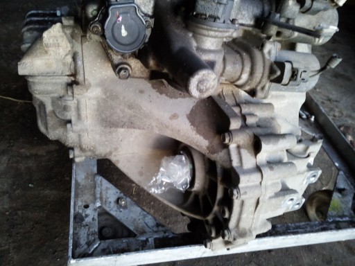 AURIS 06-09 MMT КОРОБКА ПЕРЕДАЧ 1.4 d-4d 90 км 1ND