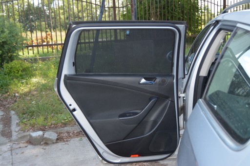 ZASŁONKI NA MAGNESACH VW PASSAT B6 kombi 2005-2010