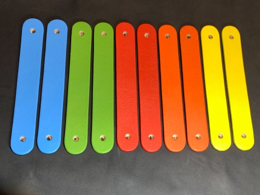 Кожаная мебельная ручка COLORISO RAL COLORS 96мм