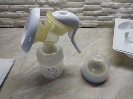 Ручной молокоотсос Philips Avent SCF330/20 125 мл