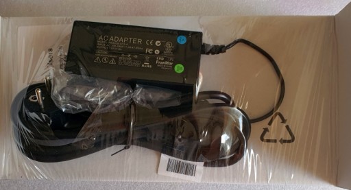 Зарядное устройство Honeywell 9500-QC-2E, 4 аккумулятора для Dolphin 79xx 95xx 99xx НОВИНКА