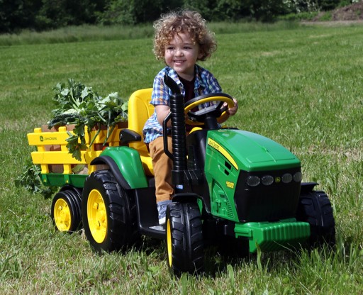 Трактор PEG PEREGO JOHN DEERE GROUND FORCE 12V