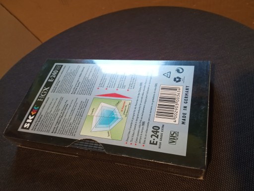 SK HGX 240 VHS кассета