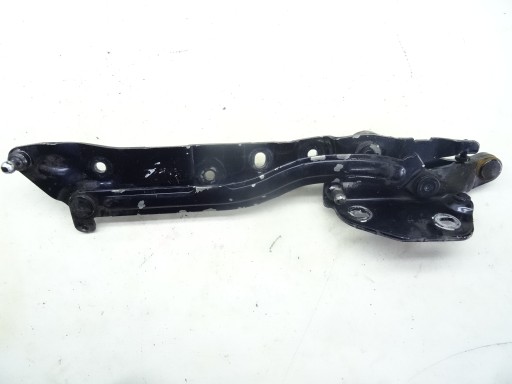 4E0827300H AUDI A8 D3 ПЕТЛЯ КРЫШКИ БАГАЖНИКА