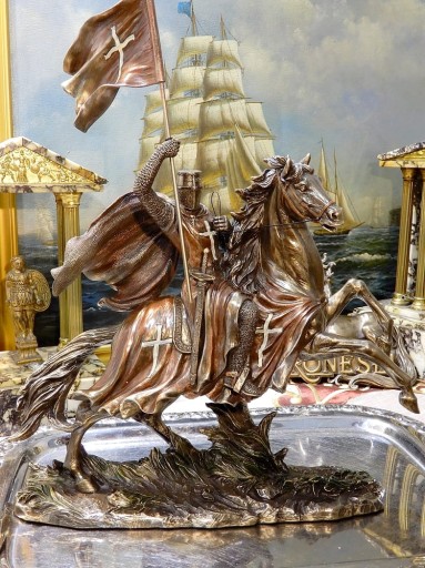 Фигурка «Рыцарь-крестоносец на лошади» от VERONESE — подарок для солдата-офицера v