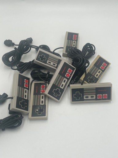 Оригинальный планшет Nintendo Nes.