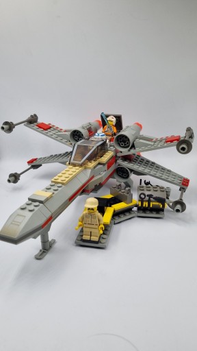 LEGO System Star Wars 7140 Истребитель X-wing